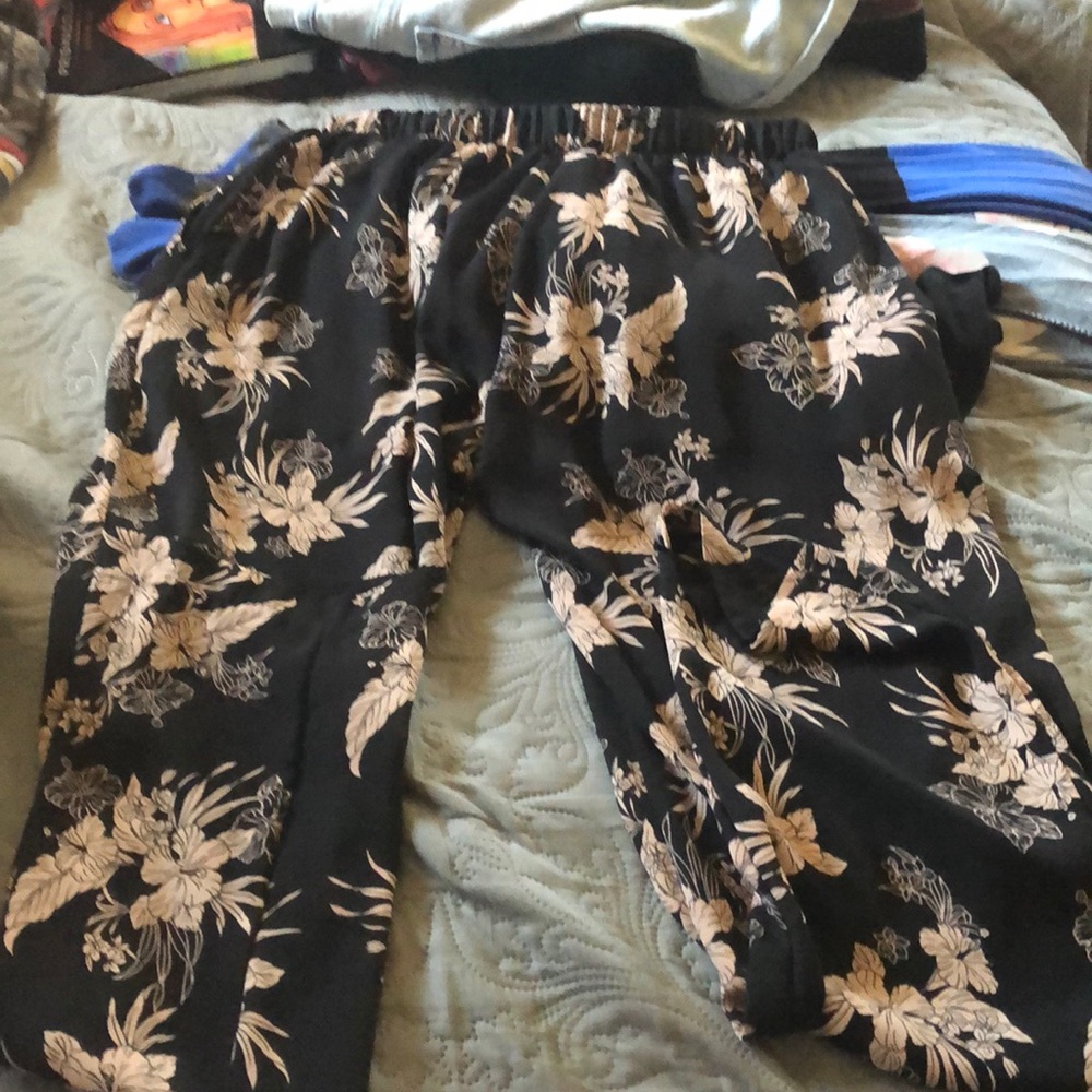 Floral pants